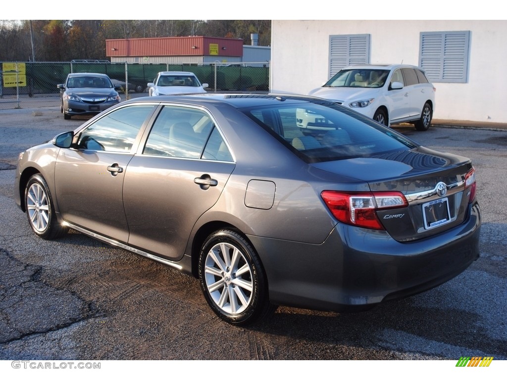 2014 Camry XLE - Magnetic Gray Metallic / Ash photo #3