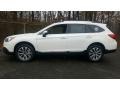 Crystal White Pearl - Outback 3.6R Touring Photo No. 3