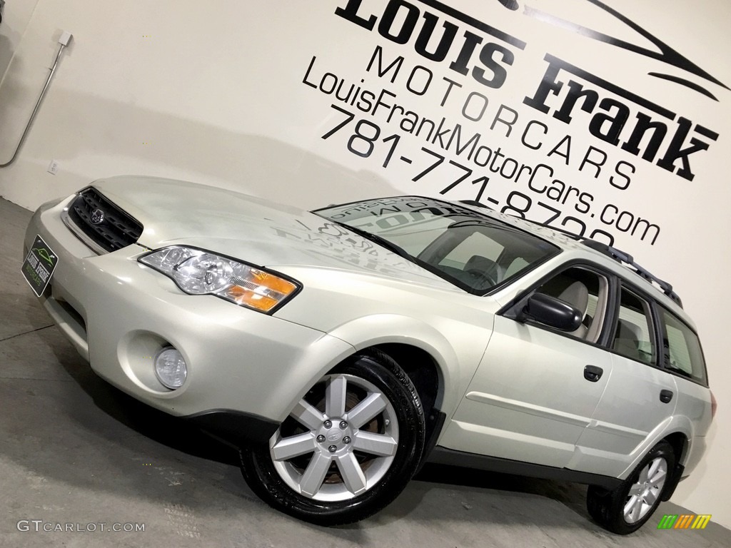 2007 Outback 2.5i Wagon - Champagne Gold Opal / Warm Ivory Tweed photo #4