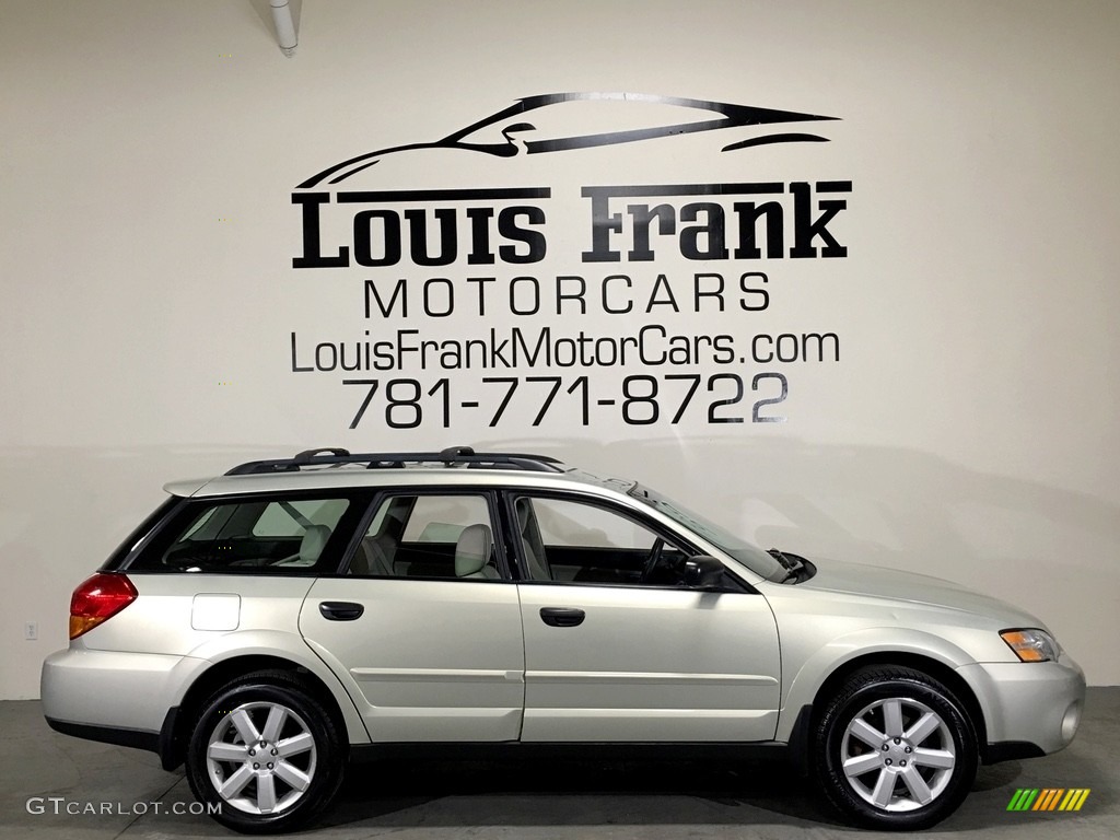 2007 Outback 2.5i Wagon - Champagne Gold Opal / Warm Ivory Tweed photo #6