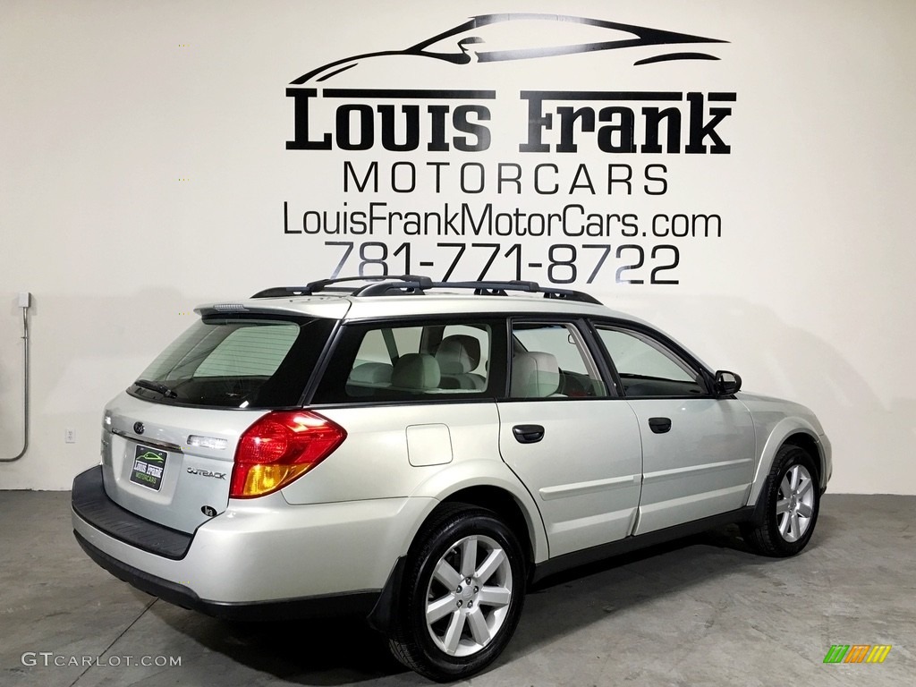 2007 Outback 2.5i Wagon - Champagne Gold Opal / Warm Ivory Tweed photo #49