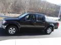Super Black - Frontier SE Crew Cab 4x4 Photo No. 6