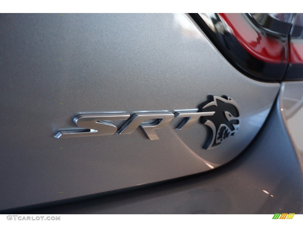 2017 Dodge Charger SRT Hellcat Marks and Logos Photo #117419378