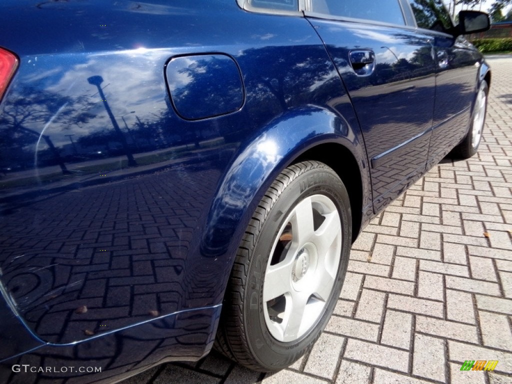 2005 A4 1.8T quattro Sedan - Moro Blue Pearl Effect / Beige photo #59