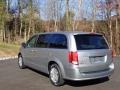 2017 Billet Metallic Dodge Grand Caravan SE  photo #8