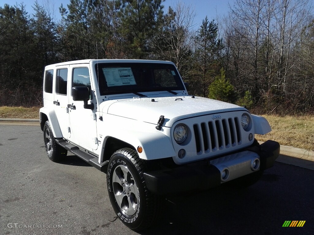 2017 Wrangler Unlimited Sahara 4x4 - Bright White / Black/Dark Saddle photo #4