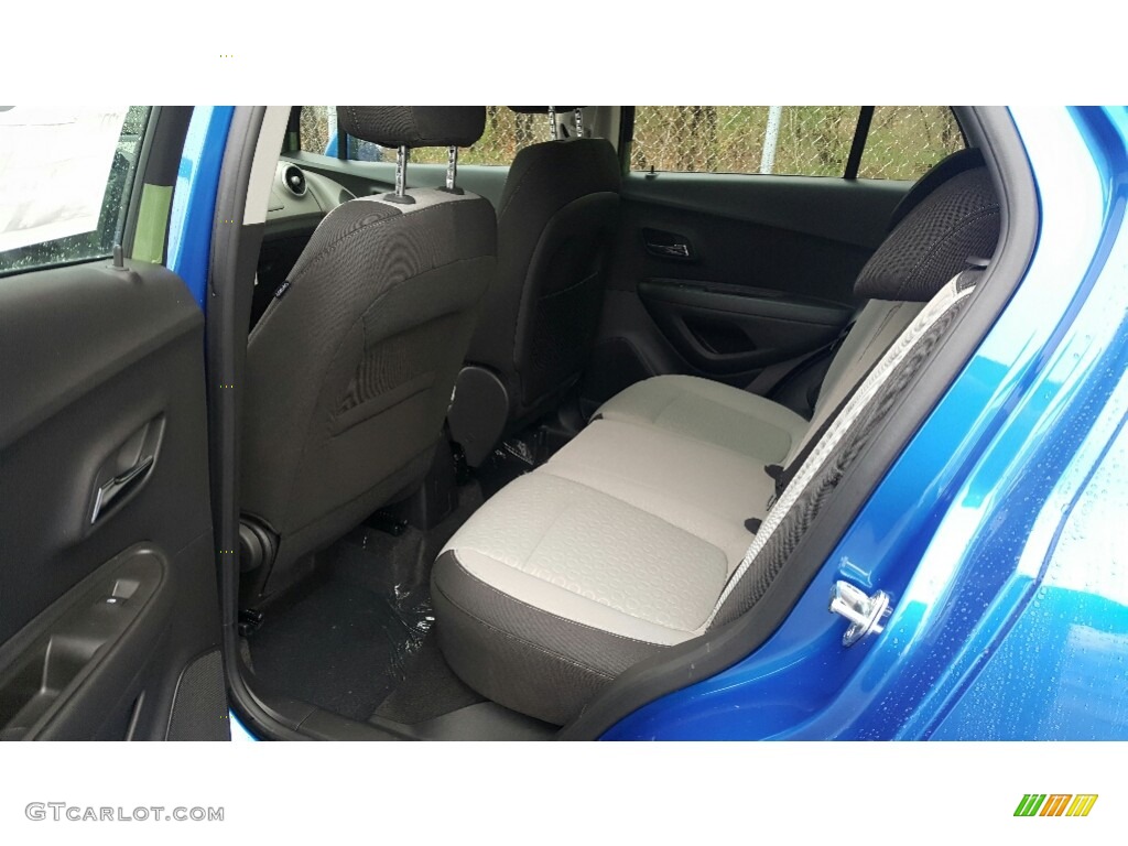 2016 Trax LS AWD - Brilliant Blue Metallic / Jet Black/Light Titanium photo #8