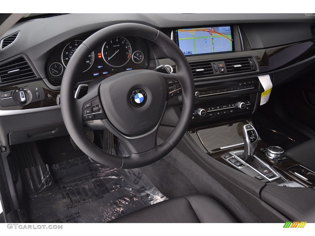 2016 5 Series 528i Sedan - Alpine White / Black photo #7