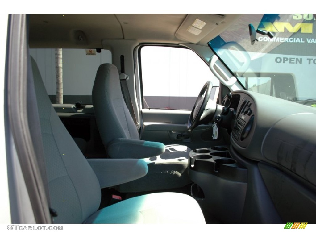 2008 E Series Van E350 Super Duty XLT Passenger - Silver Metallic / Medium Pebble photo #13
