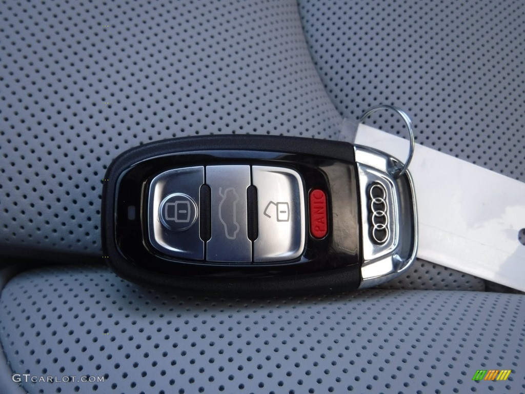 2017 Audi S7 Prestige quattro Keys Photos