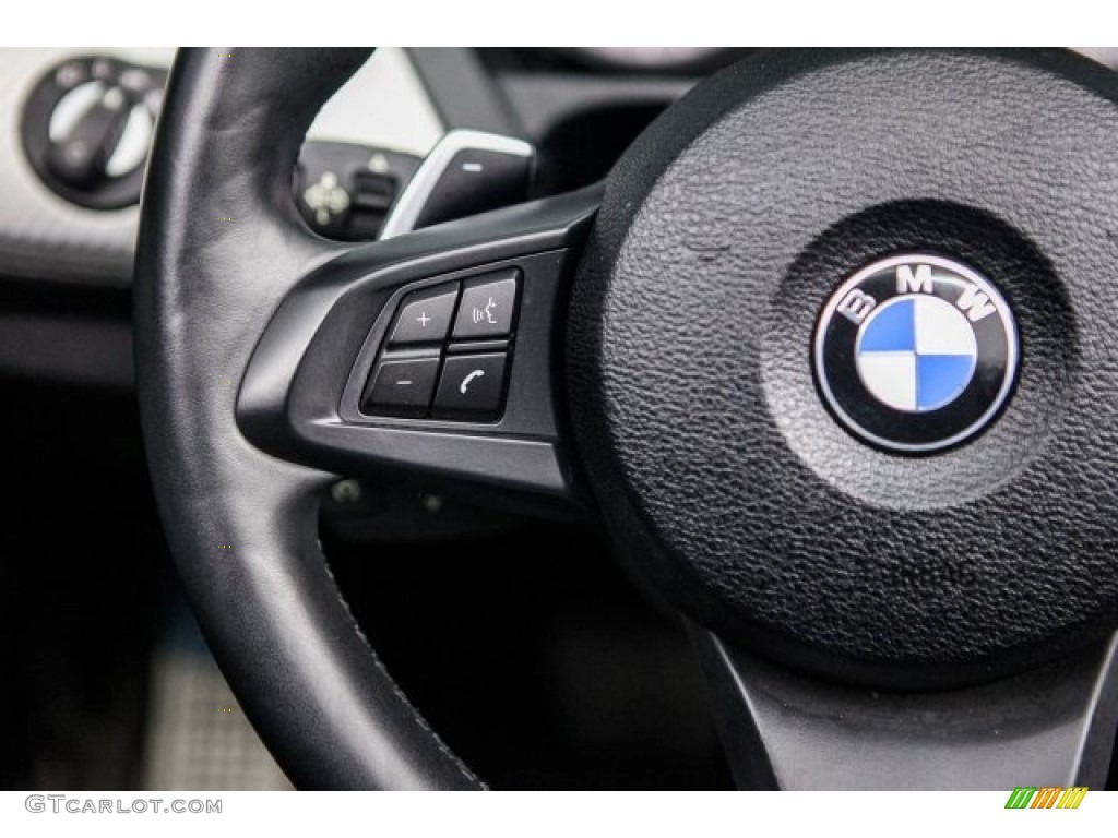 2014 BMW Z4 sDrive35is Controls Photo #117430325
