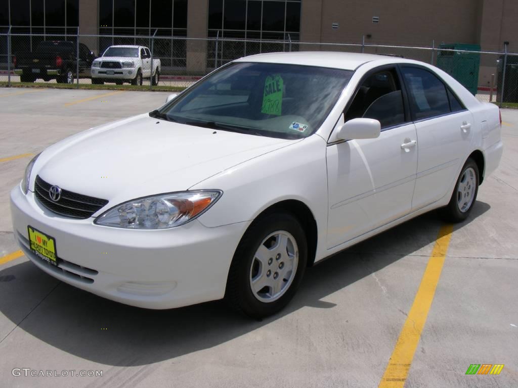 2002 Camry LE V6 - Super White / Stone photo #7