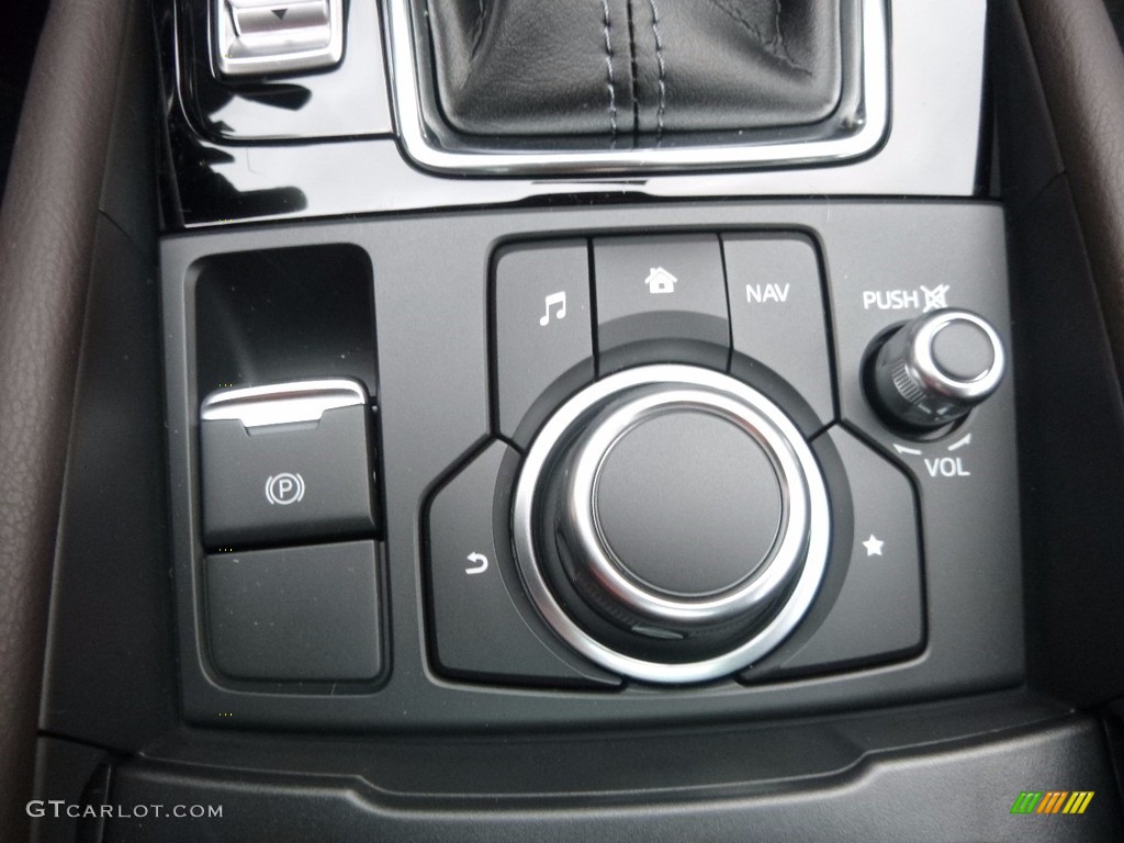 2017 Mazda MAZDA3 Grand Touring 5 Door Controls Photo #117435333