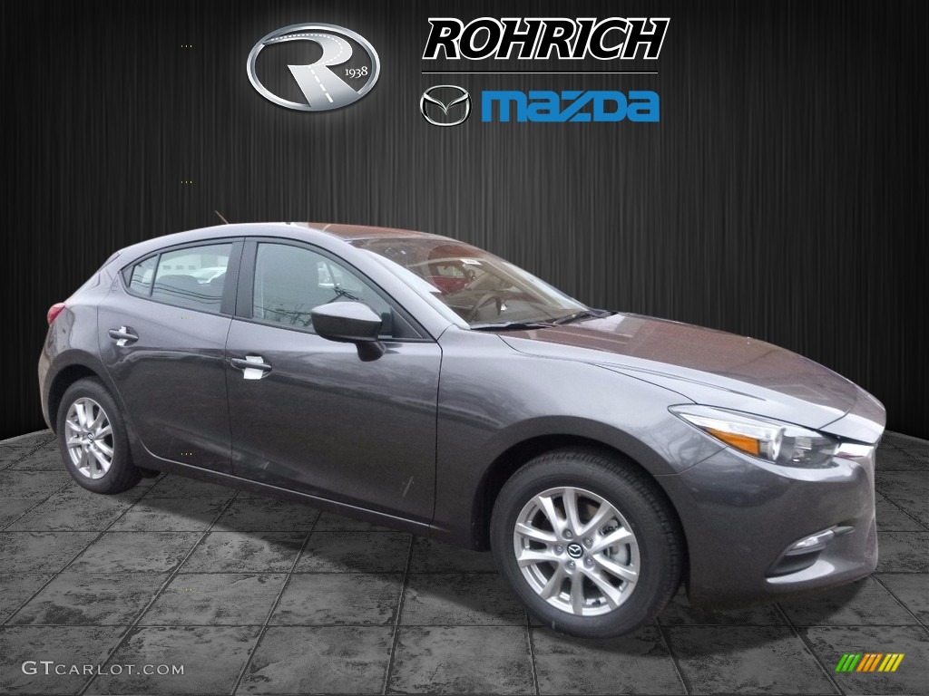 Machine Gray Metallic Mazda MAZDA3