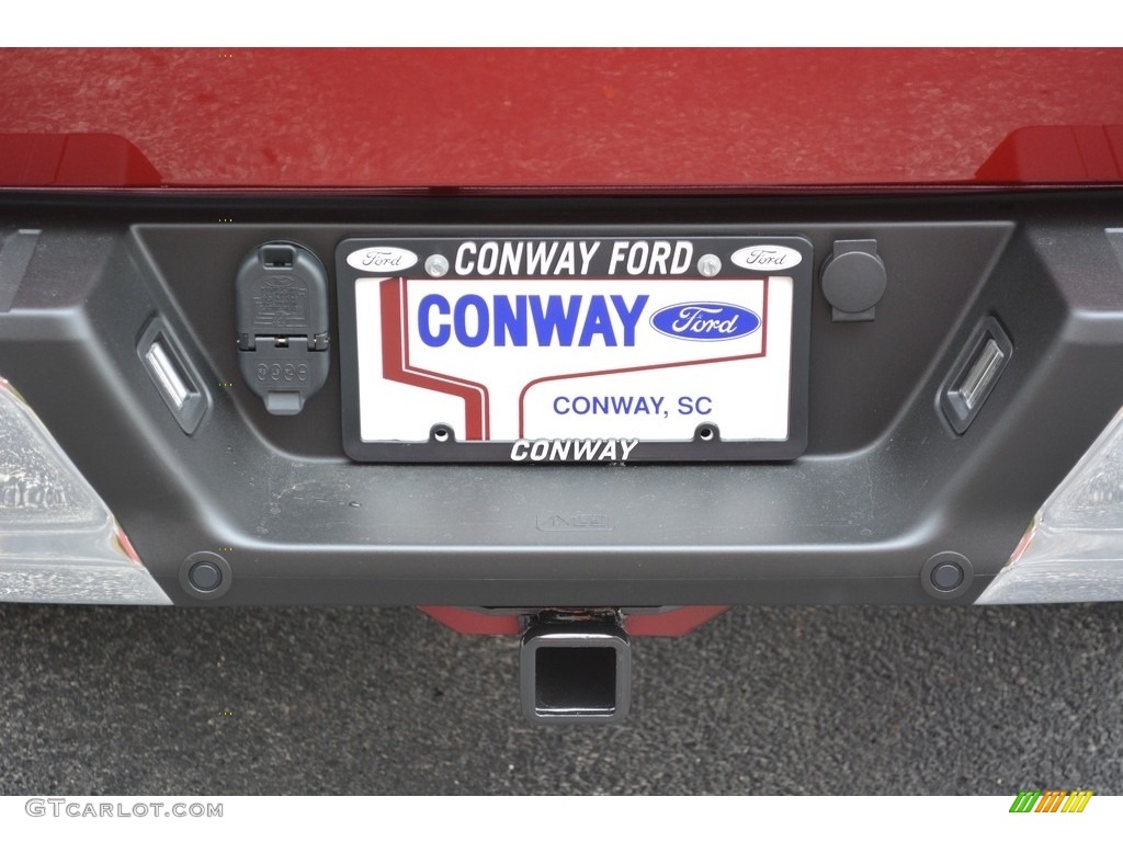 2017 F150 XLT SuperCrew 4x4 - Ruby Red / Earth Gray photo #5