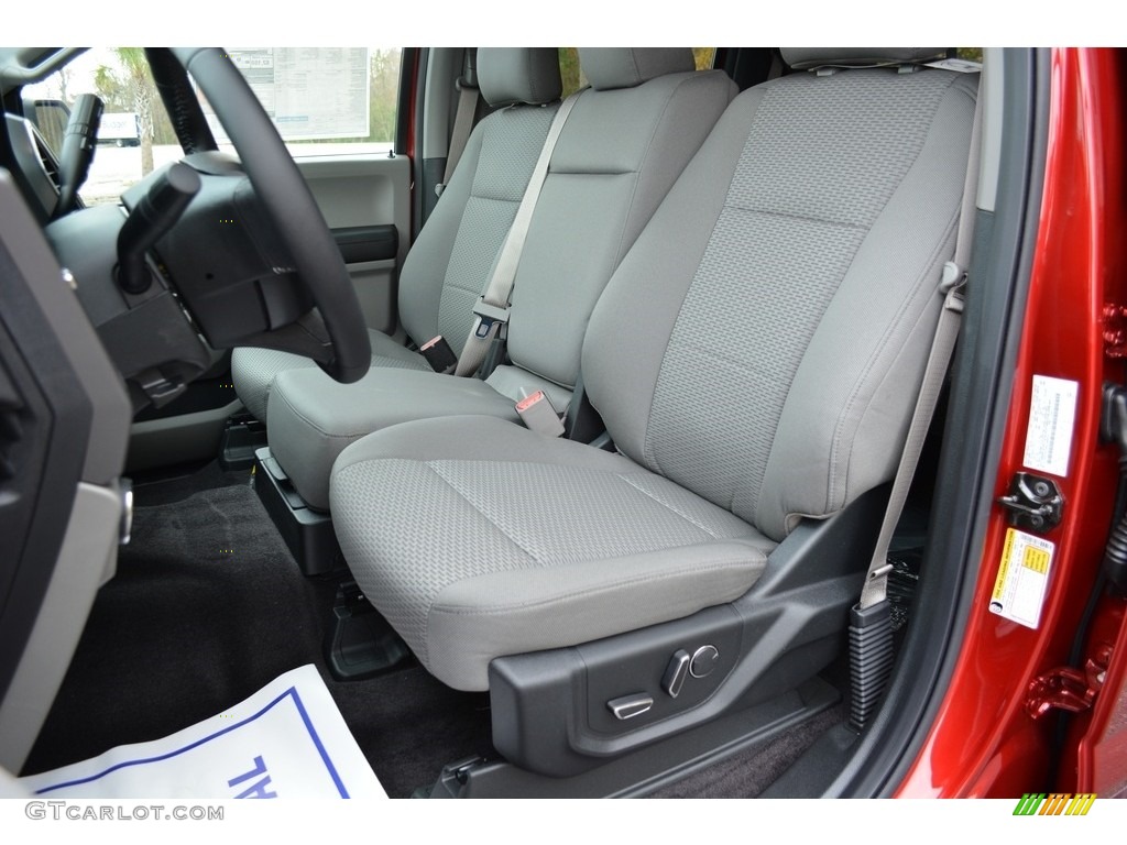 2017 F150 XLT SuperCrew 4x4 - Ruby Red / Earth Gray photo #16