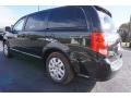 2017 Black Onyx Dodge Grand Caravan SE  photo #5