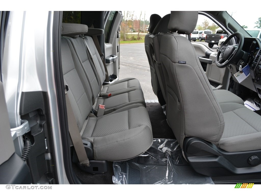 2017 F150 XLT SuperCab - Ingot Silver / Earth Gray photo #18