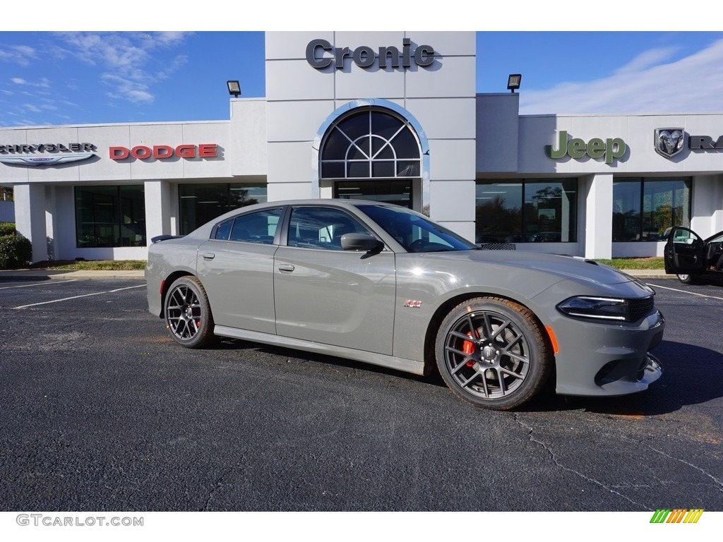 2017 Charger R/T Scat Pack - Destroyer Grey / Black photo #2