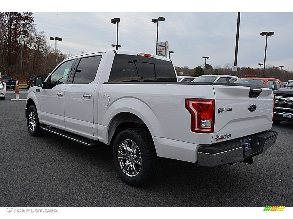 2017 F150 XLT SuperCrew - Oxford White / Earth Gray photo #22
