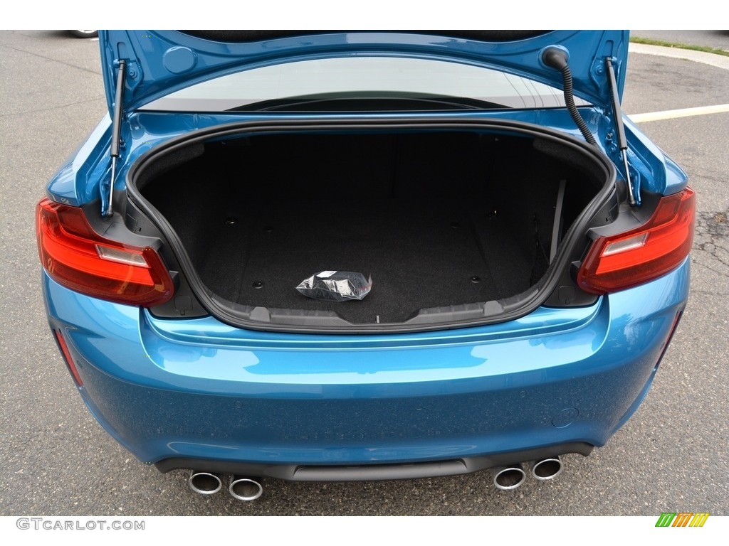 2016 BMW M2 Coupe Trunk Photos