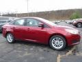 Ruby Red - Focus SE Sedan Photo No. 1