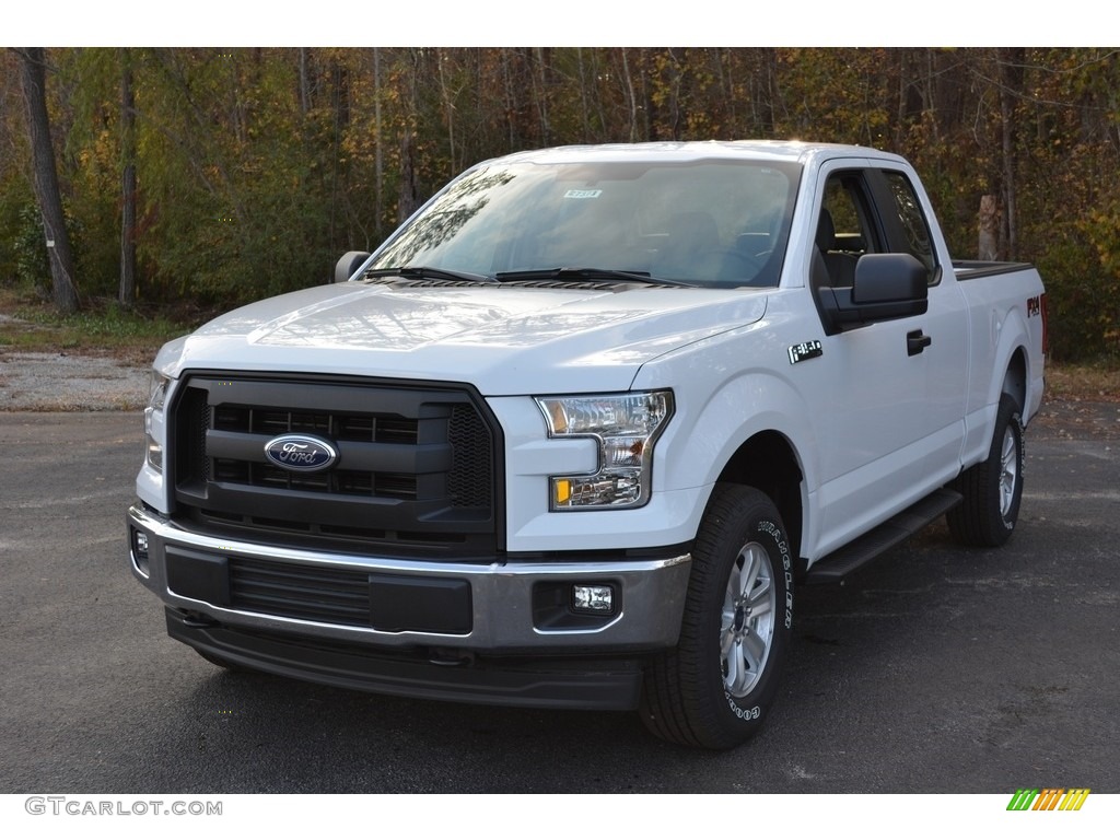 2017 F150 XL SuperCab 4x4 - Oxford White / Earth Gray photo #11