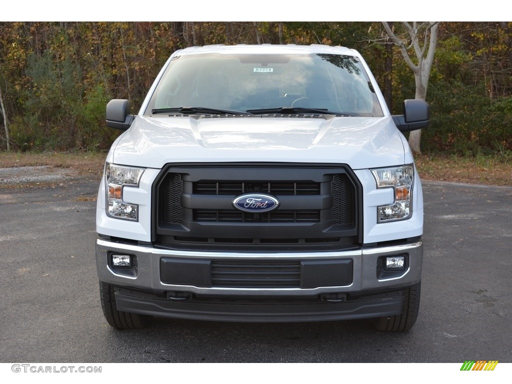 2017 F150 XL SuperCab 4x4 - Oxford White / Earth Gray photo #12