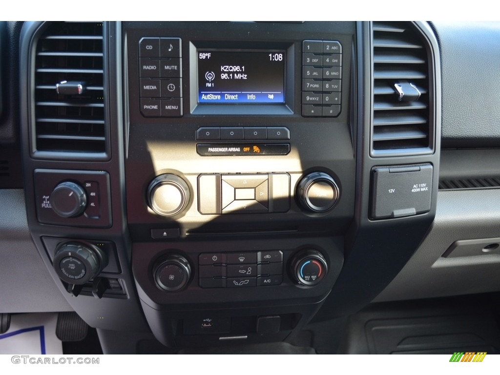 2017 F150 XL SuperCab 4x4 - Oxford White / Earth Gray photo #21