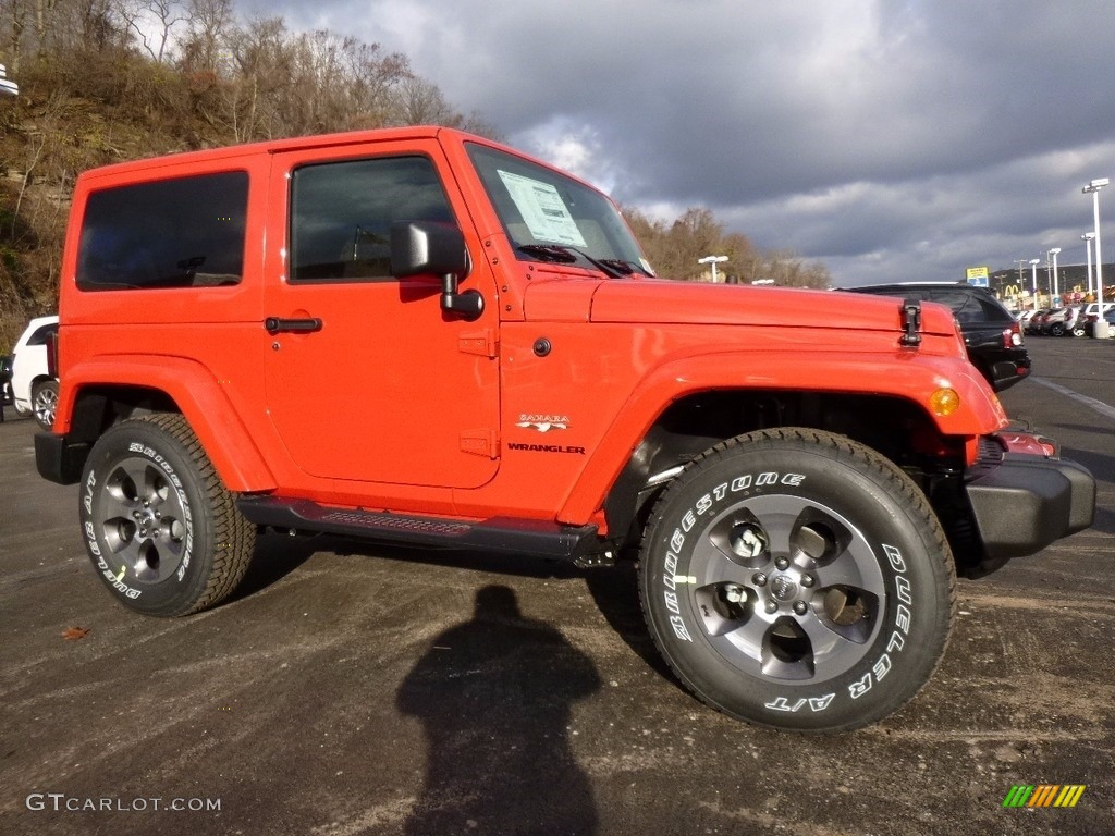 2017 Wrangler Sahara 4x4 - Firecracker Red / Black photo #8