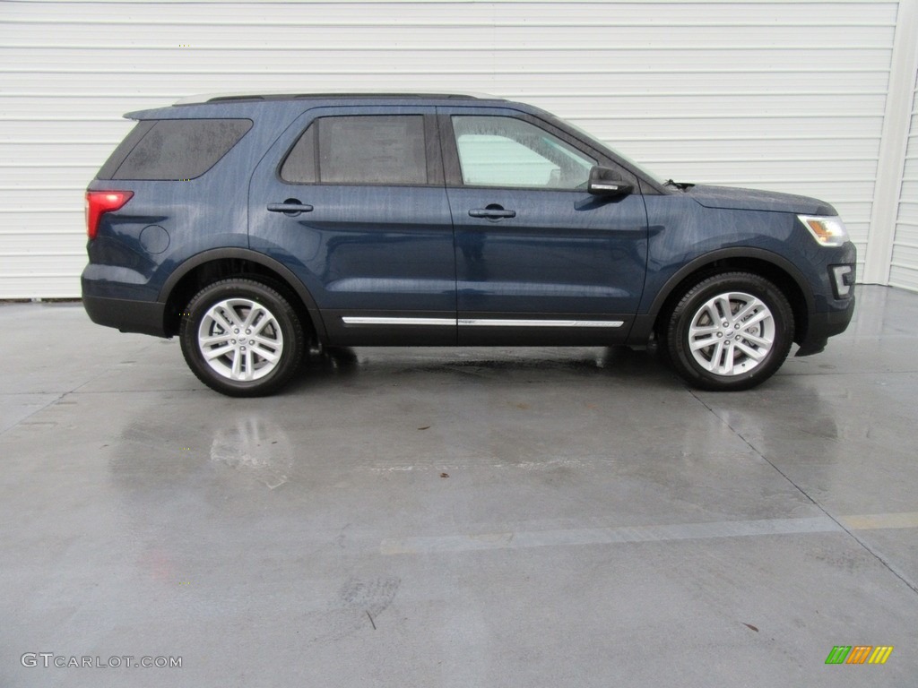 2017 Explorer XLT - Blue Jeans / Ebony Black photo #3