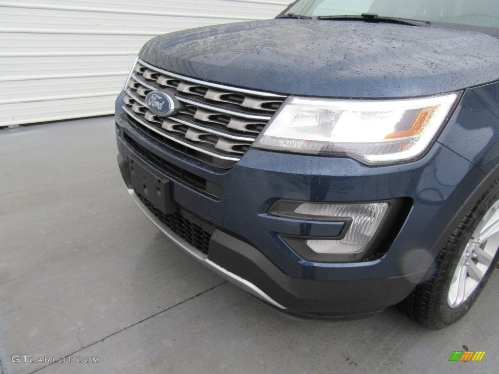 2017 Explorer XLT - Blue Jeans / Ebony Black photo #10