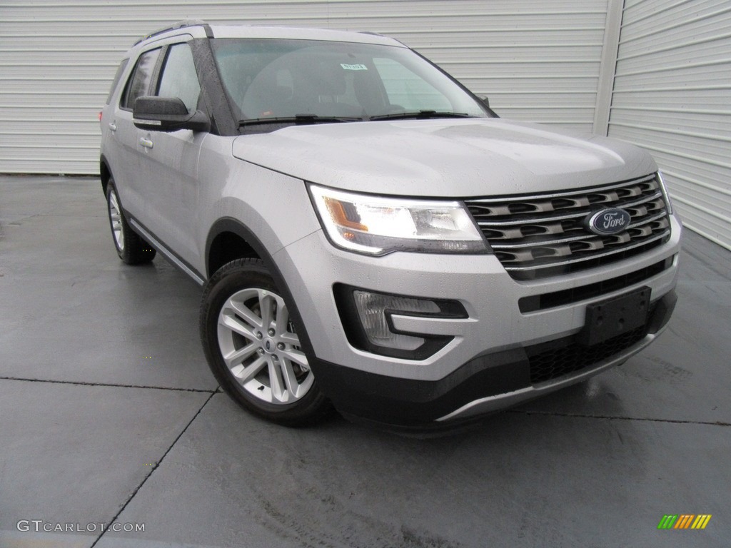2017 Explorer XLT - Ingot Silver / Ebony Black photo #1