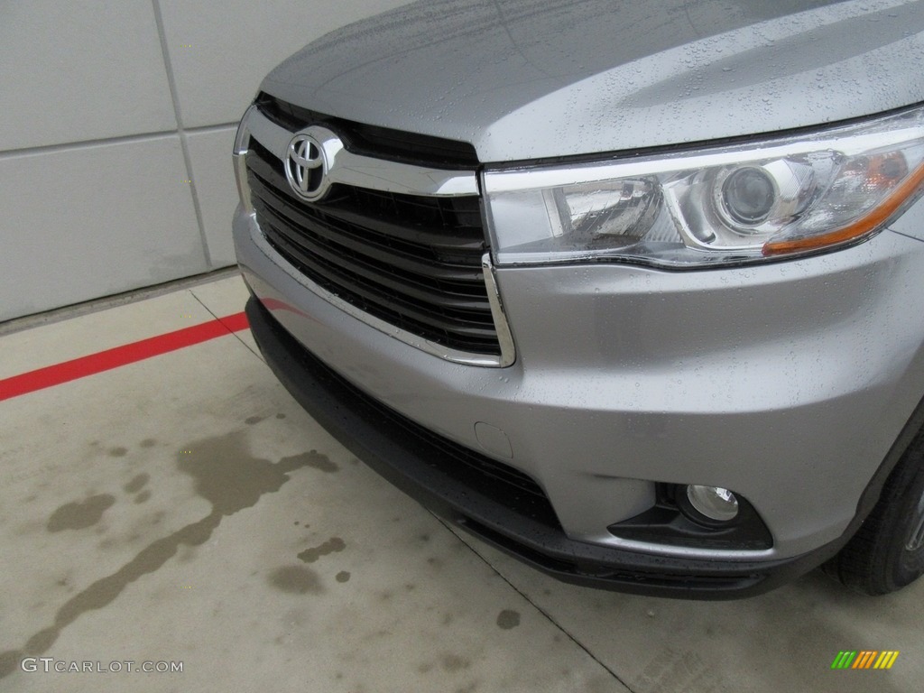 2016 Highlander XLE - Silver Sky Metallic / Ash photo #10