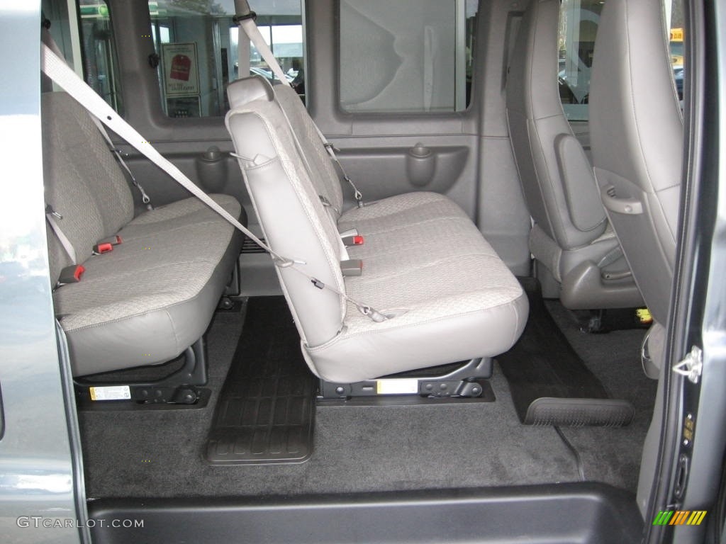 2017 Chevrolet Express 2500 Passenger LT Rear Seat Photos