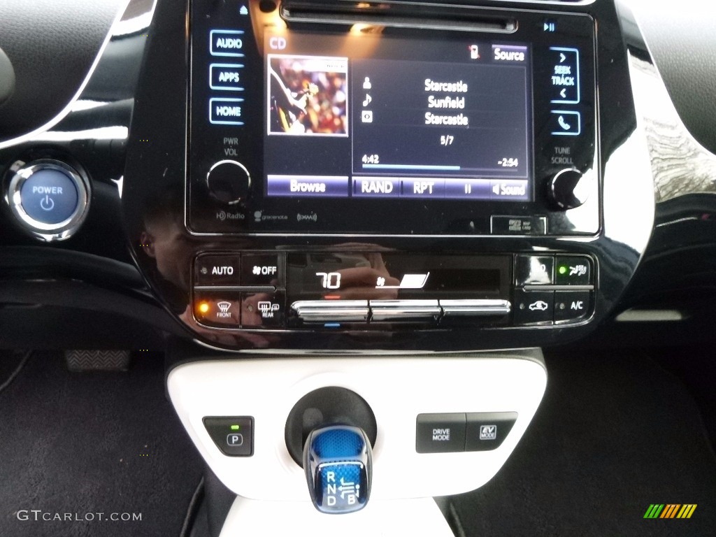 2016 Prius Three - Blue Crush Metallic / Black photo #26