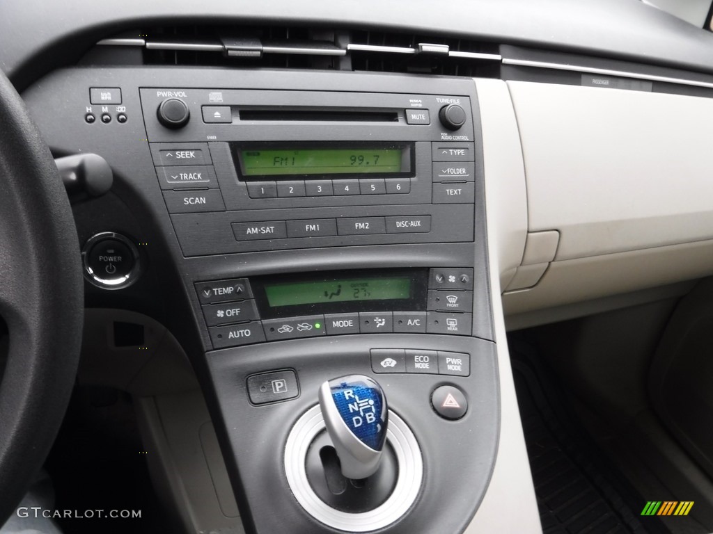 2010 Prius Hybrid II - Blizzard White Pearl / Bisque photo #14