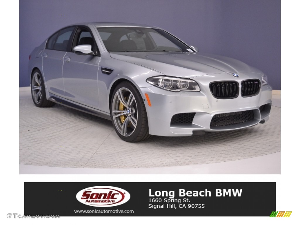 2016 M5 Sedan - Silverstone Metallic / Black photo #1