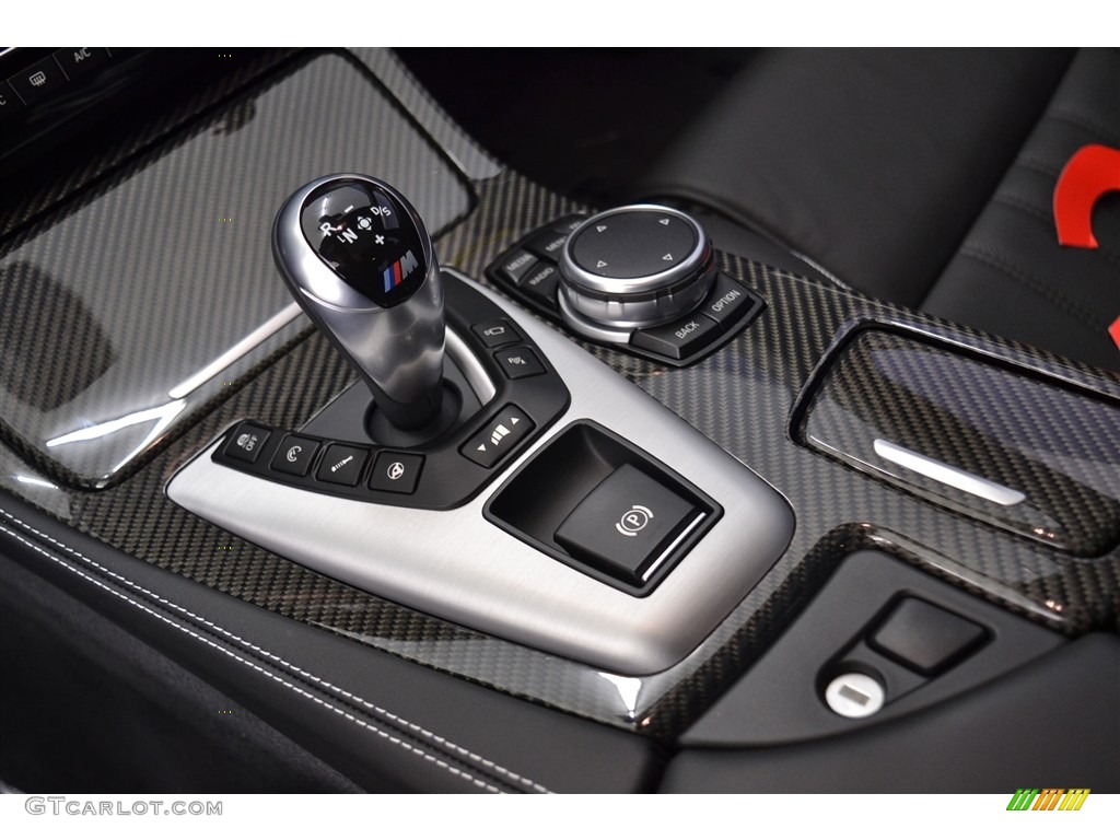 2016 BMW M5 Sedan Transmission Photos