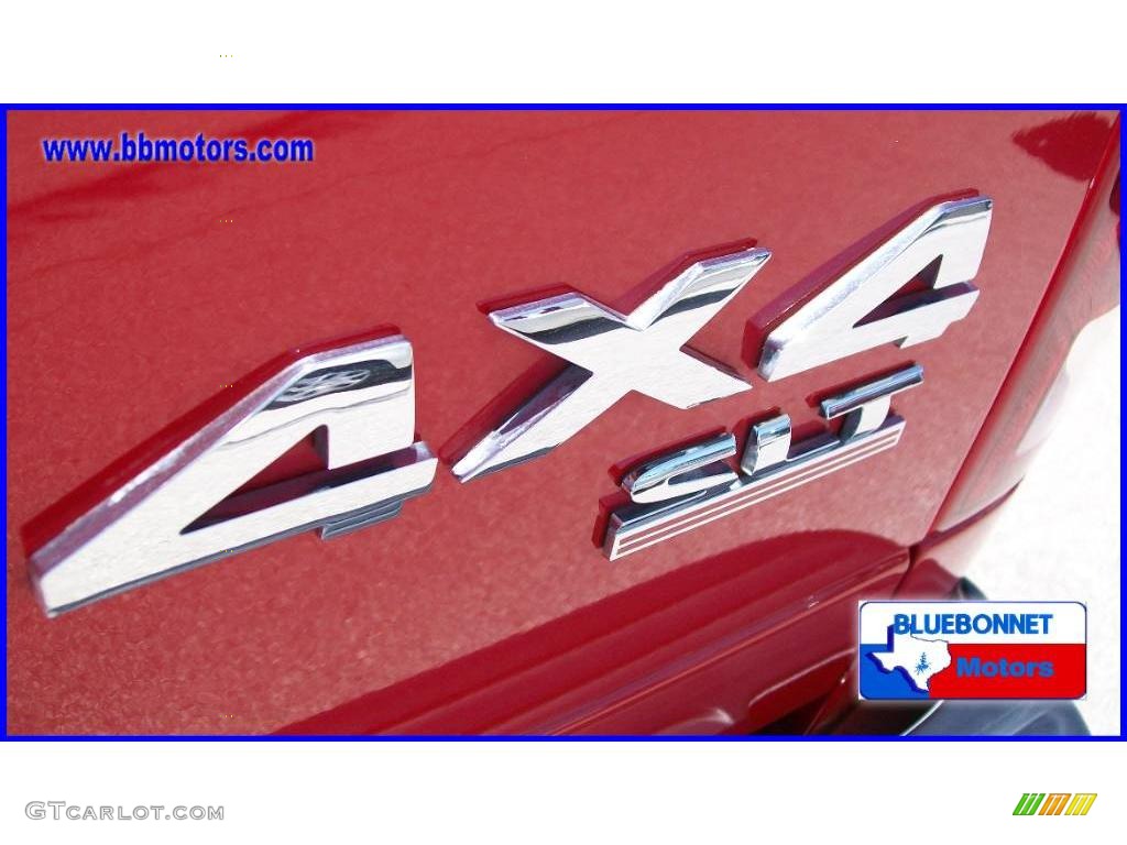 2005 Ram 1500 SLT Quad Cab 4x4 - Flame Red / Taupe photo #15