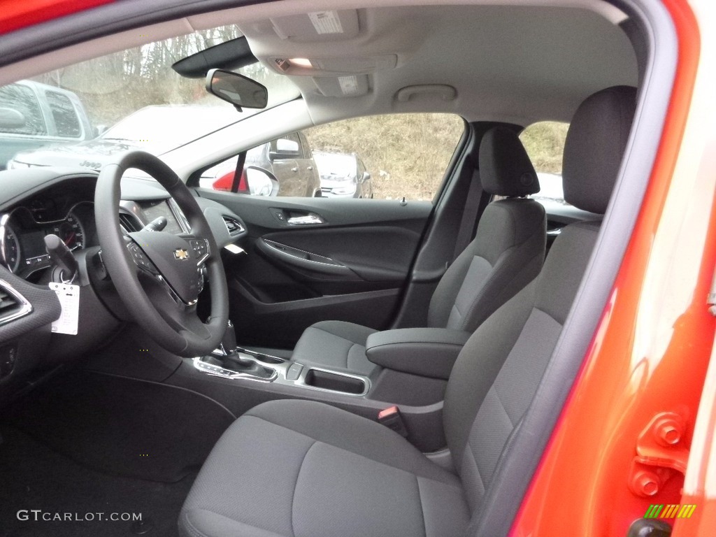 2017 Chevrolet Cruze LT Front Seat Photo #117480509