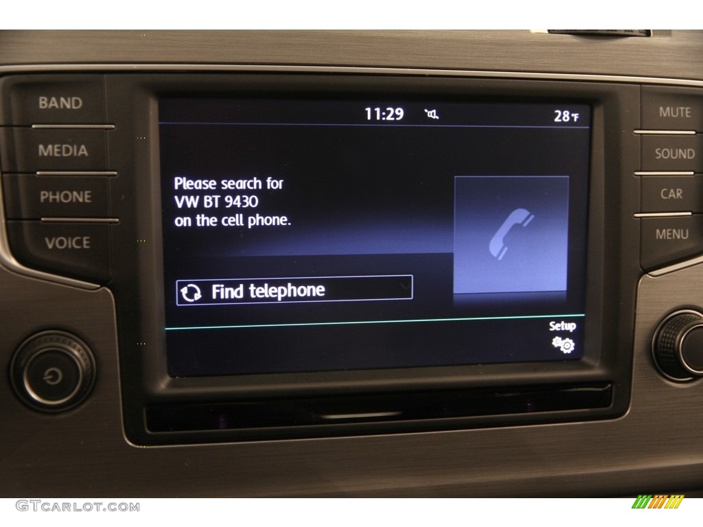 2016 Volkswagen Golf SportWagen 1.8T S Controls Photo #117484445