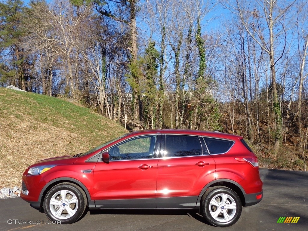 Ruby Red Metallic 2016 Ford Escape SE 4WD Exterior Photo #117484727