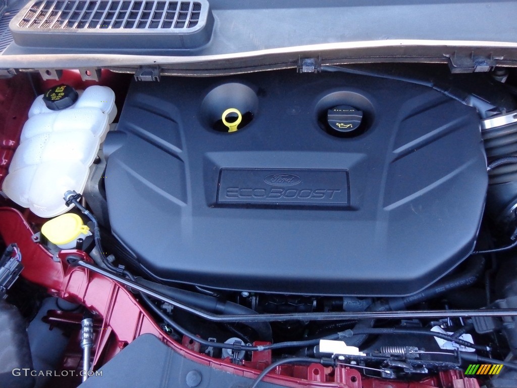 2016 Ford Escape SE 4WD Engine Photos