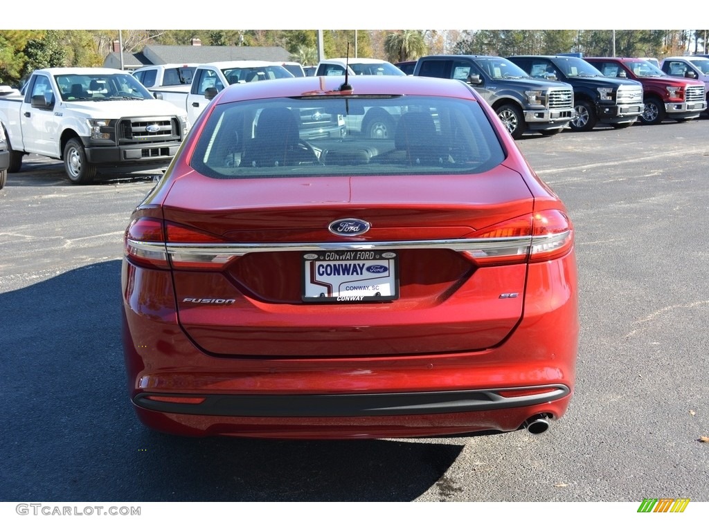2017 Fusion SE - Ruby Red / Ebony photo #4