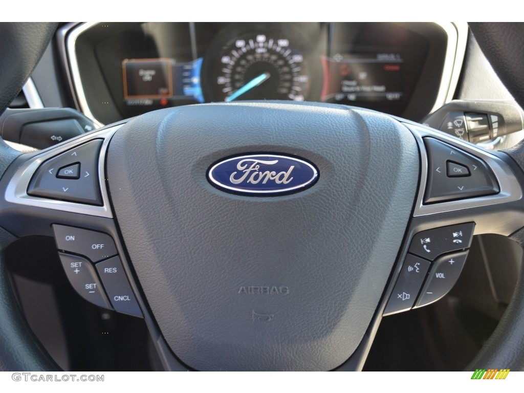 2017 Fusion SE - Ruby Red / Ebony photo #24