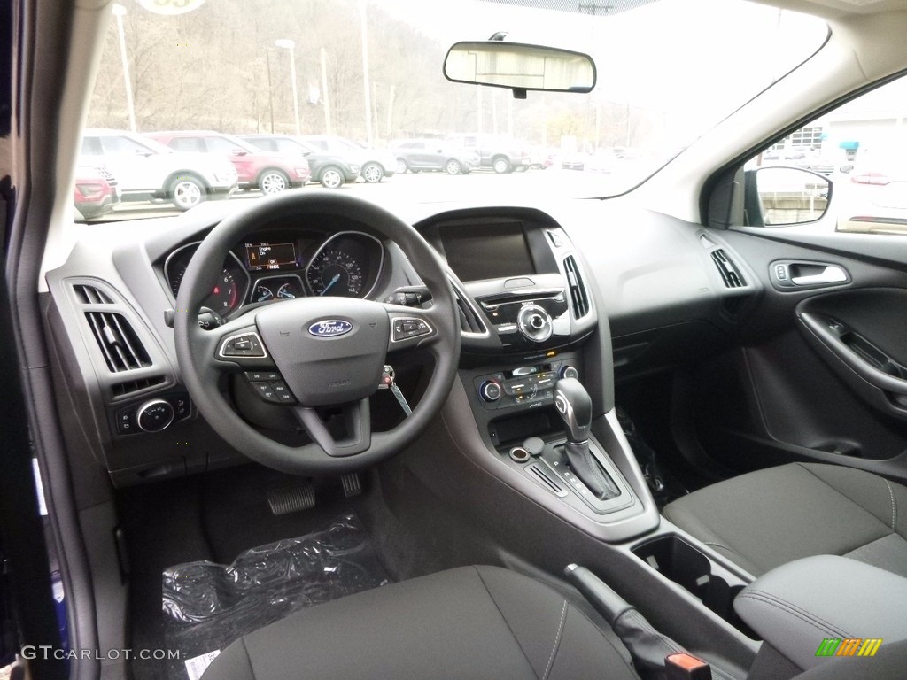 Charcoal Black Interior 2017 Ford Focus SEL Sedan Photo #117488201