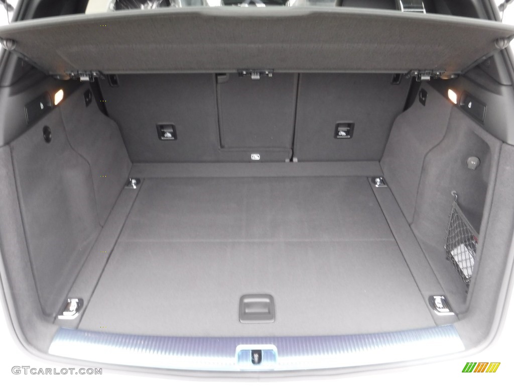 2017 Audi Q5 2.0 TFSI Premium Plus quattro Trunk Photo #117488954
