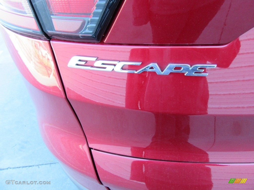 2017 Escape Titanium - Ruby Red / Charcoal Black photo #13