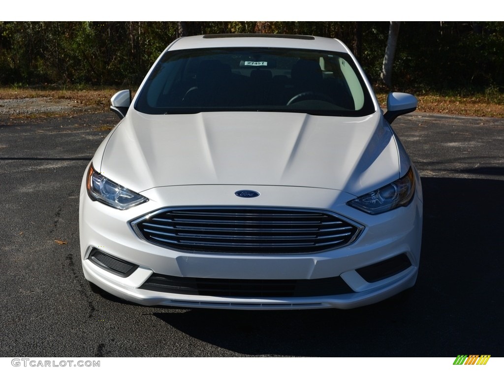 2017 Fusion SE - White Platinum / Ebony photo #10